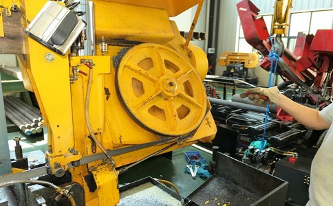 如何解决陆川卧式金属带锯床切削时出现的断带现象？